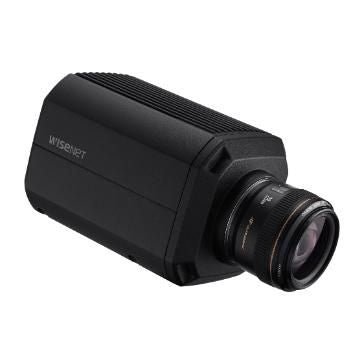 Hanwha 43.3mm Full-frame CMOS, 0.0015Lux, BLC, DWDR, 1/5 ~ 1/12,000sec, 7680 x 4320, Micro SD/SDHC/SDXC